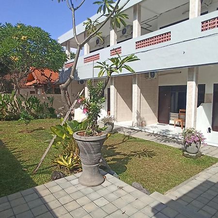 Pondok Nuri Homestay 2 Sanur  Exterior photo