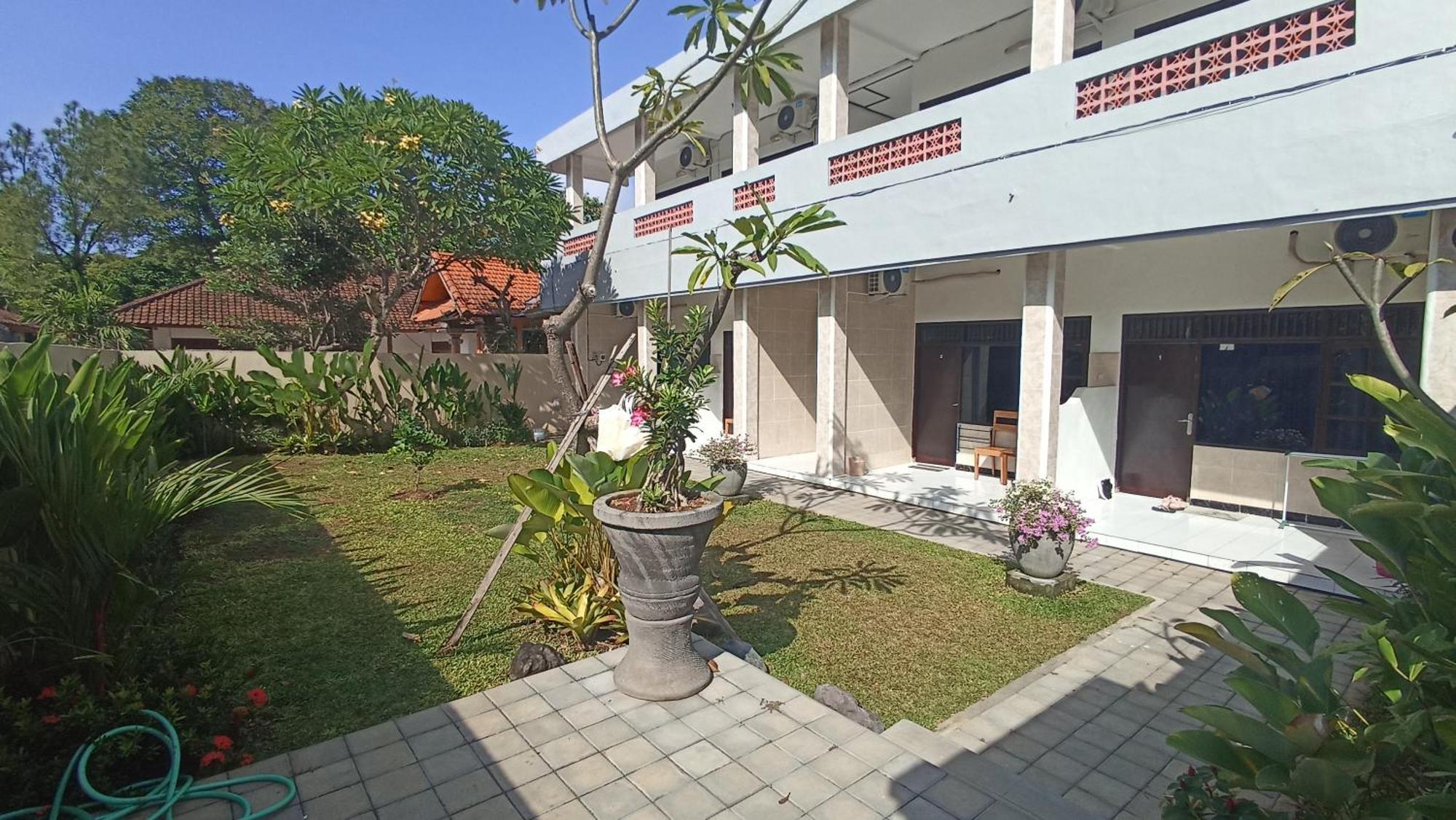 Pondok Nuri Homestay 2 Sanur  Exterior photo